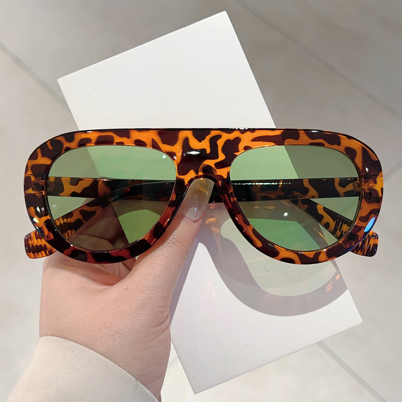 Vintage Fashion Enthusiasts - Lunettes de soleil aviateur pour hommes,