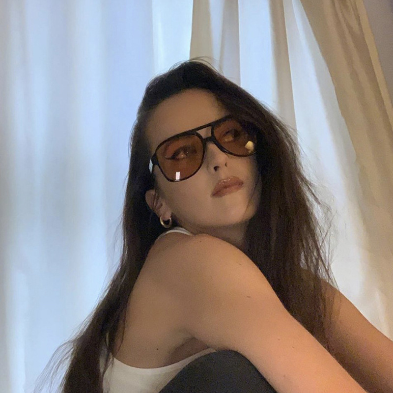 Nouvelles lunettes de soleil v - Vintage Fashion Enthusiasts avis et prix